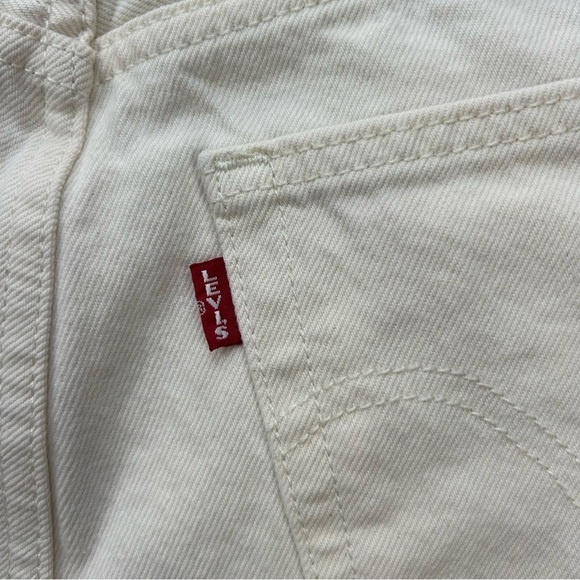 Levi's Shorts Womens 28 Ribcage Button Fly Big E 100% Cotton Raw Hem Cut Offs - Picture 4 of 4